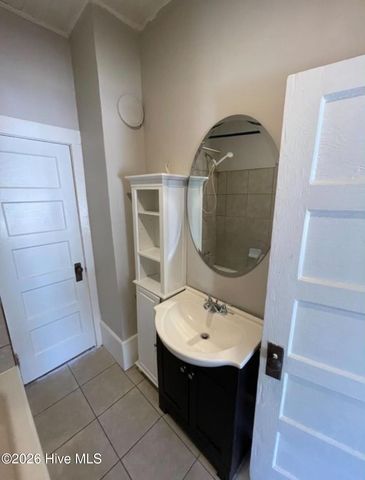 944 W Wisconsin Avenue, Southern Pines, NC 28387