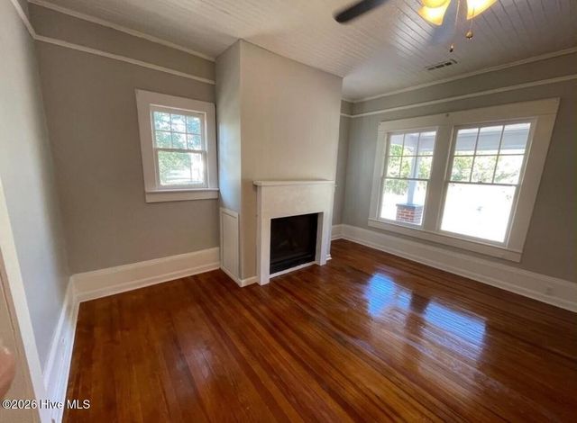 944 W Wisconsin Avenue, Southern Pines, NC 28387