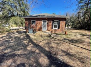 944 W Wisconsin Avenue, Southern Pines, NC 28387