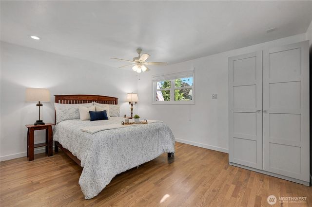 10157 NE 200th Street, Bothell, WA 98011