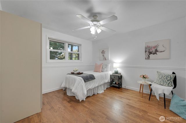 10157 NE 200th Street, Bothell, WA 98011