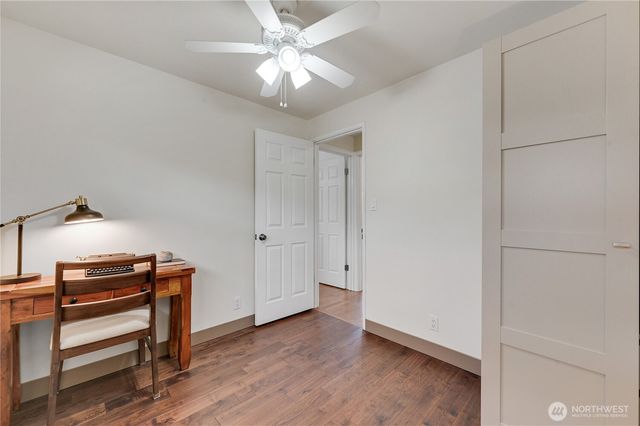 10157 NE 200th Street, Bothell, WA 98011