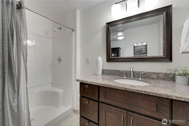 10157 NE 200th Street, Bothell, WA 98011