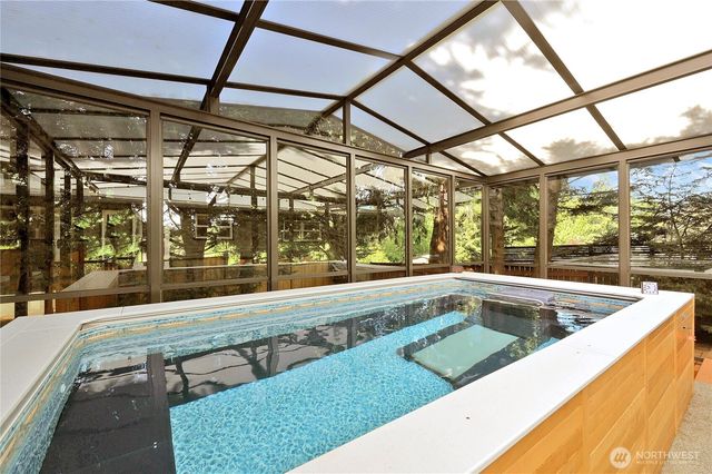 10157 NE 200th Street, Bothell, WA 98011