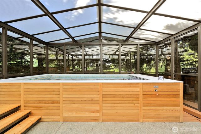 10157 NE 200th Street, Bothell, WA 98011