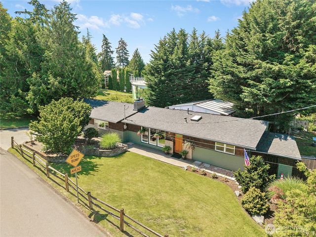 10157 NE 200th Street, Bothell, WA 98011
