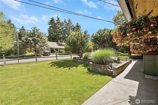 10157 NE 200th Street, Bothell, WA 98011