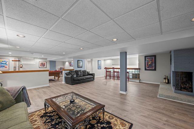 2285 Thorntree Lane, Palatine, IL 60067