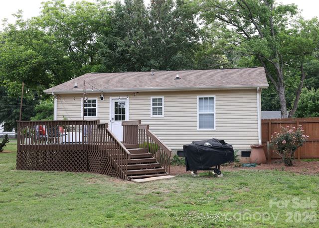 317 Devine Avenue, Belmont, NC 28012