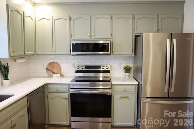 317 Devine Avenue, Belmont, NC 28012