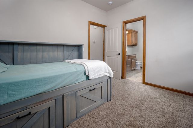 6813 Chelsey Lane, Oklahoma City, OK 73132