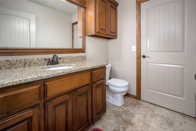 6813 Chelsey Lane, Oklahoma City, OK 73132