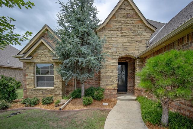 6813 Chelsey Lane, Oklahoma City, OK 73132