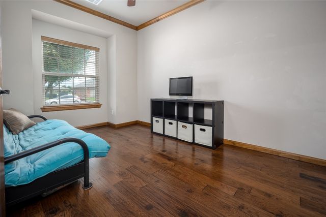 6813 Chelsey Lane, Oklahoma City, OK 73132