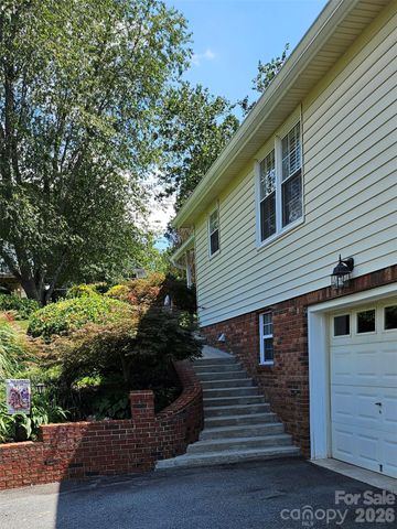 56 Candler Heights Road, Candler, NC 28715