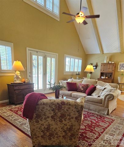 56 Candler Heights Road, Candler, NC 28715
