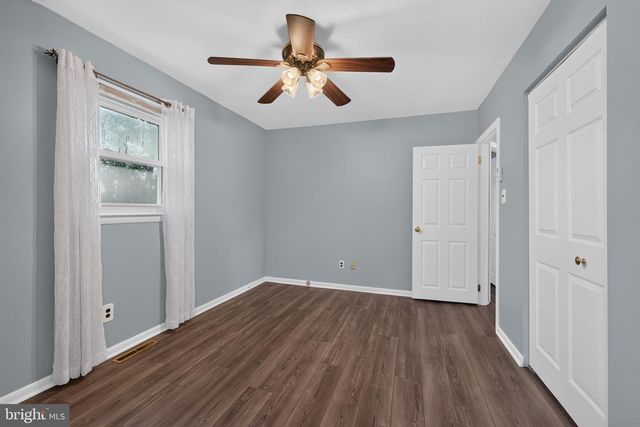 153 W EDINBURGH DR, New Castle, DE 19720
