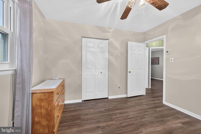 153 W EDINBURGH DR, New Castle, DE 19720
