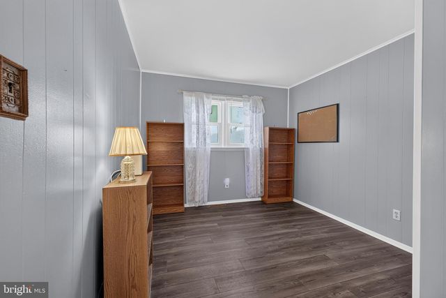 153 W EDINBURGH DR, New Castle, DE 19720