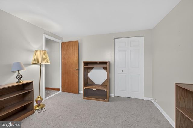 153 W EDINBURGH DR, New Castle, DE 19720