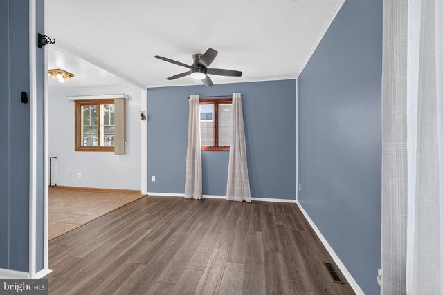 153 W EDINBURGH DR, New Castle, DE 19720