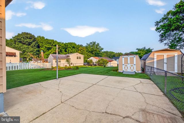 153 W EDINBURGH DR, New Castle, DE 19720