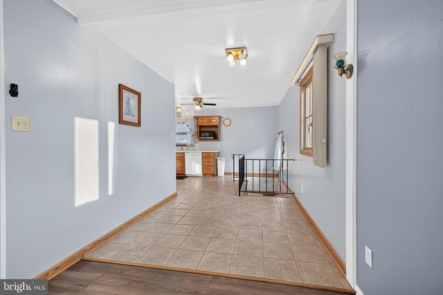 153 W EDINBURGH DR, New Castle, DE 19720