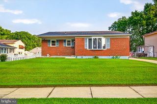 153 W EDINBURGH DR, New Castle, DE 19720