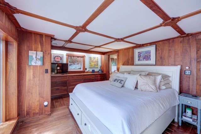 1901 Kitch Rd, Winfield, KS 67156