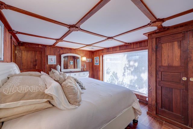 1901 Kitch Rd, Winfield, KS 67156