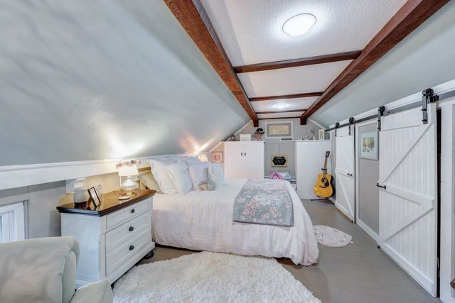 1901 Kitch Rd, Winfield, KS 67156