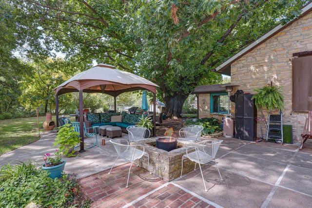 1901 Kitch Rd, Winfield, KS 67156