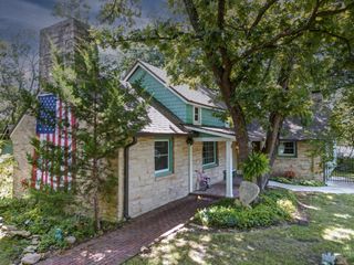 1901 Kitch Rd, Winfield, KS 67156