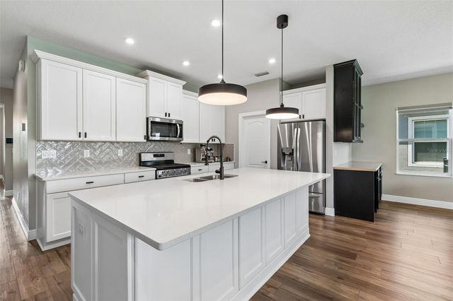 5619 SILVER SUN DRIVE, Apollo Beach, FL 33572