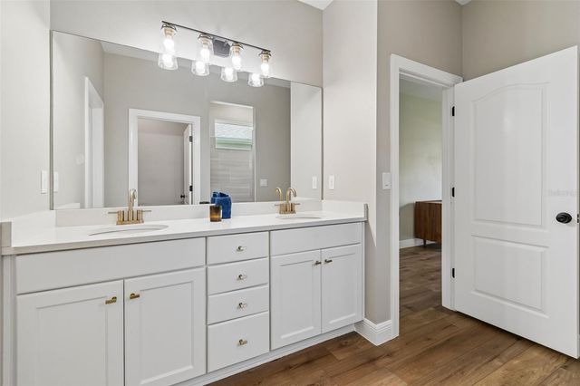 5619 SILVER SUN DRIVE, Apollo Beach, FL 33572