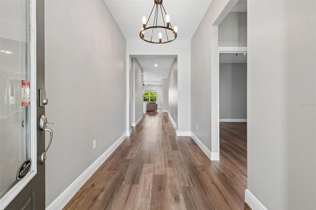 5619 SILVER SUN DRIVE, Apollo Beach, FL 33572