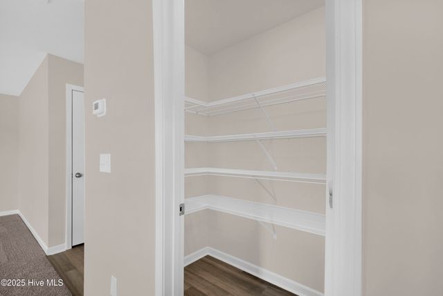 2145 Purebred Circle, Hope Mills, NC 28348