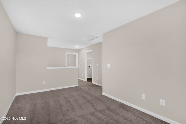 2145 Purebred Circle, Hope Mills, NC 28348