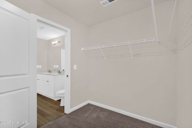 2145 Purebred Circle, Hope Mills, NC 28348