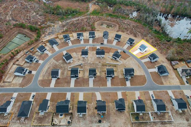 2145 Purebred Circle, Hope Mills, NC 28348