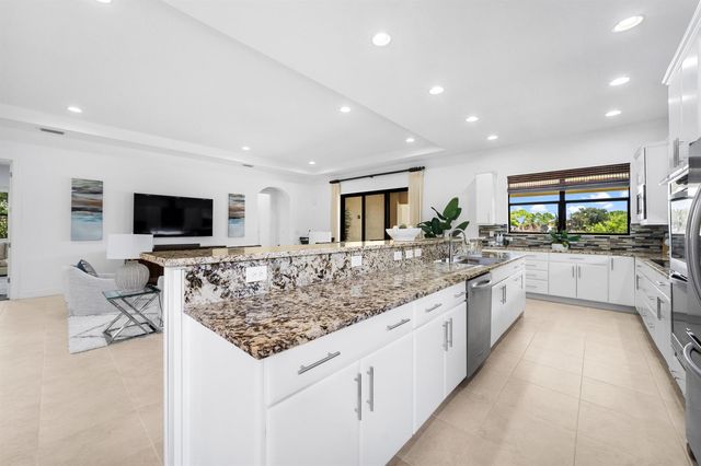 8152 Bradford Way, Parkland, FL 33076