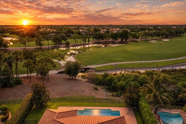 8152 Bradford Way, Parkland, FL 33076