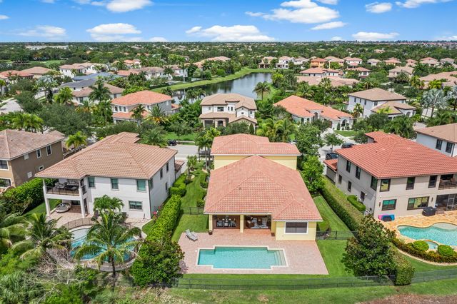 8152 Bradford Way, Parkland, FL 33076