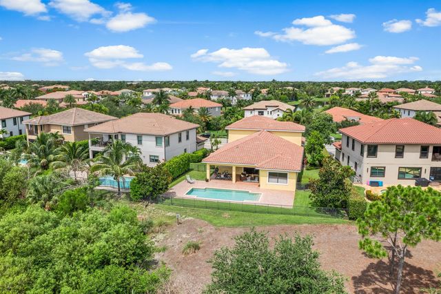 8152 Bradford Way, Parkland, FL 33076