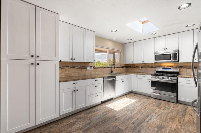 8901 Osuna Road NE, Albuquerque, NM 87111