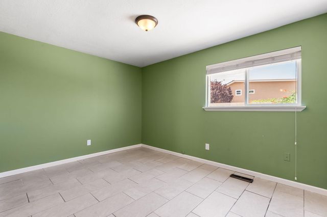 8901 Osuna Road NE, Albuquerque, NM 87111