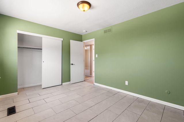 8901 Osuna Road NE, Albuquerque, NM 87111