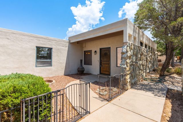 8901 Osuna Road NE, Albuquerque, NM 87111