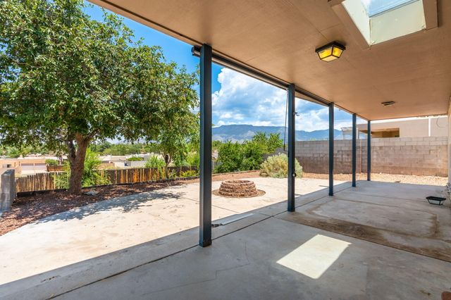 8901 Osuna Road NE, Albuquerque, NM 87111