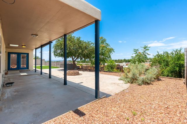 8901 Osuna Road NE, Albuquerque, NM 87111